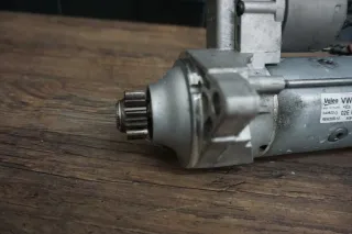 Original VW T6 2.0 TDI DSG Anlasser Starter Valeo Neuwertig 02E911022C - Bild 2