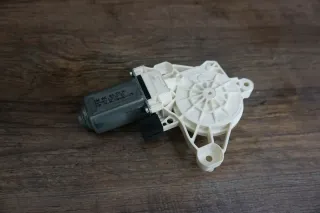 VW Passat 3G B8 Kombi Facelift 4K0959801 Fensterheber Motor Vorne Links - Bild 1