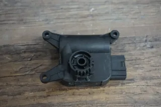 Audi TT 8J 0132801371 1k2907511H Stellmotor Klima Heizung heater flap actuator - Bild 2