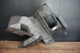 VW T5 Multivan Verkleidung Blende Fußraum unten Mitte hellgrau 7H5858335D - Bild 6