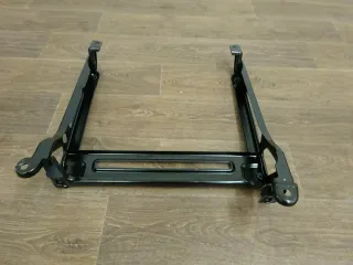 Original Audi Q7 4L Sitz Sitzgestell Gestell Sitzkonsole Konsole 7L0881677G - Bild 3