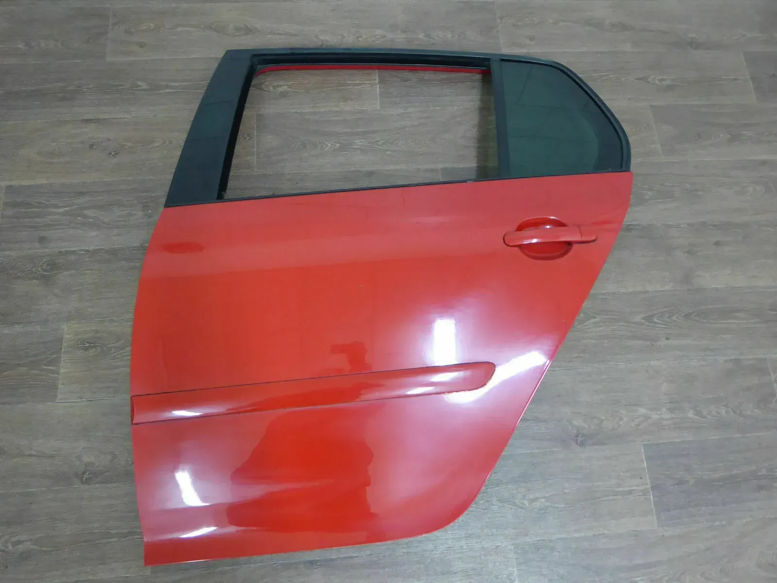 Tür Fahrerseite hinten links VW Golf V 5 Limousine BJ 2006 LY3D Rot 5 Türer - Bild 1