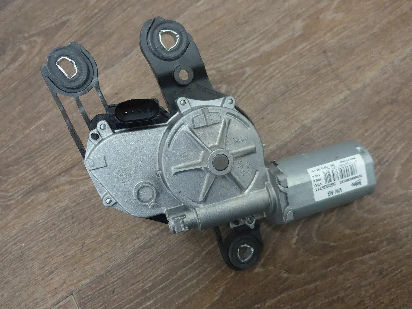 VW Passat 3G B8 Wischermotor hinten Heckwischermotor Motor 5G0955711A - Bild 1