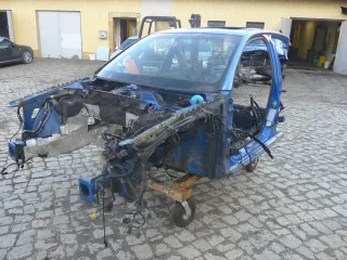 Audi RS4 B7 Karosserie Karosse Limousine Blau Rohkarosse BJ 06 kein Unfall LZ5F - Bild 1