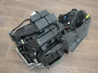 Audi TT TTS 8J Klimakasten Lüfterkasten Lüfter Klima 8J1820003E Roadster Coupe - Bild 4