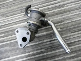 Audi A4 8E B6 ASN AVK 3.0 V6 Kombivenil Ventil rechts 06C131102A ; 06C131166B - Bild 4