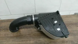 Audi RS4 B8 Avant Luftfilter 8T0133836B Luftfilterkasten air cleaner rechts - Bild 1