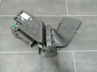 VW Phaeton 3D LuftführuVng Stellmotor unten rechts 3D0819874B Luftkanal Lüftung - Bild 2