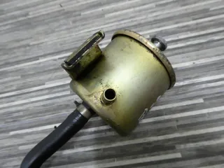 Porsche 928 Servolenkungsöl Druckleitung mit Reservoir 7672472134 Severlenkung - Bild 3