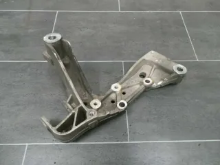 Seat Leon 1P  Getriebehalter Halter Träger Getriebe Motorhalter 1K0199117  *TOP* - Bild 2