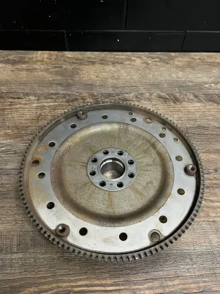 Mitnehmerscheibe Schwungscheibe Anlasserkranz Audi A4 8K A5 8T 8F 06H105323R - Bild 1