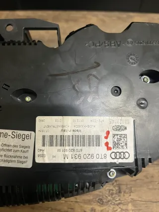 Tacho Kombiinstrument Audi A5 8T 3.0 TDI Automatik 8T0920931M - Bild 9