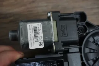 VW Passat 3C B7 Fensterhebermotor vorne rechts 3AA959702A 3C0959792C - Bild 5