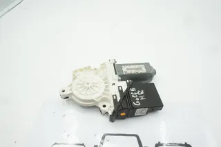 VW Jetta 5 V 1K2 Bj.06 Fensterheber Motor hinten rechts HR 1K5839402B 1K0959704F - Bild 2