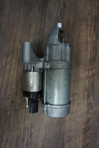 VW Audi A8 S8 4H 4.0TFSI Anlasser Starter Denso 079911024 / 079 911 024 - Bild 4