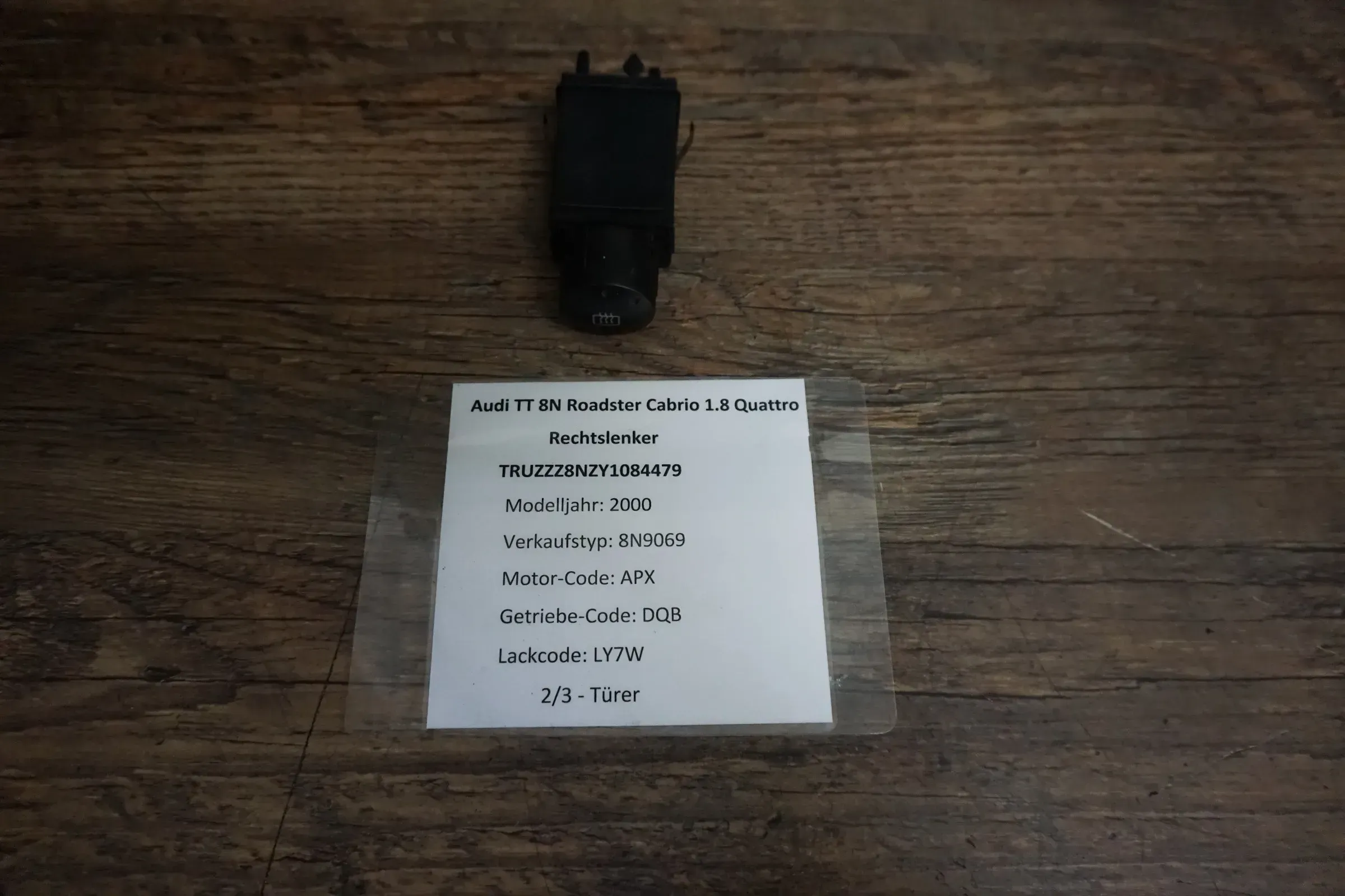 Audi TT 8N Heizung Hecksheibe Rückscheibe Knopf Schalter 8N0941503A 8N0941503B - Bild 1