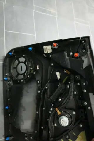Türverkleidung links für Nissan GT-R GTR R35 Fahrerseite Leder Bose - Bild 6