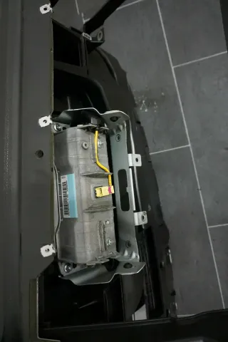 VW Golf 5 V Armaturenbrett Cockpit 1K1857001 mit Beifahrerairbag - Bild 8