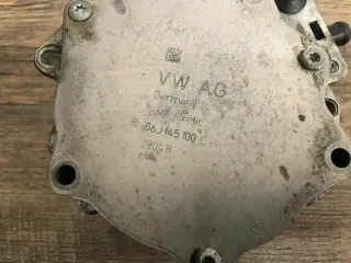 Audi Q5 Vakuumpumpe Unterdruckpumpe 06J145100C - Bild 3