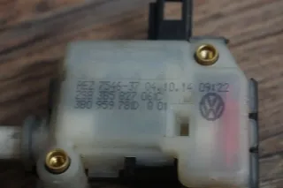 Original VW Phaeton 3D Zentralverriegelung ZV Kofferraum Heckklappe 3B0959781D - Bild 6