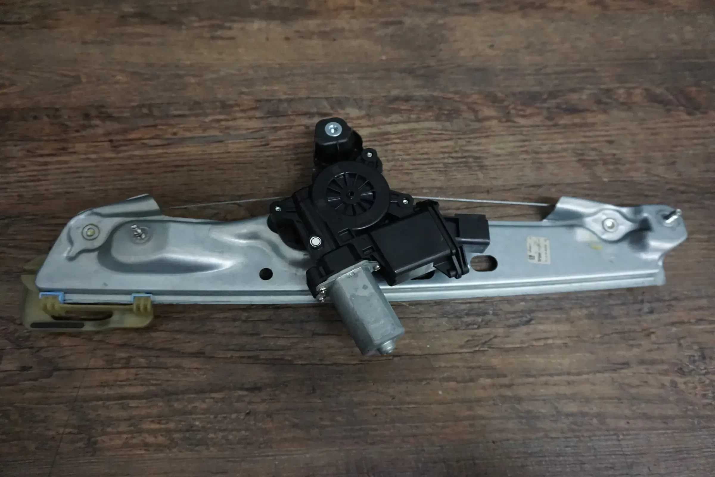 Opel Astra K Fensterheber Hinten Links mit Motor 13406677 - Bild 1