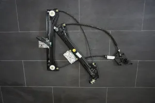 8S0837461 original Audi TT 8S Fensterheber ohne Motor Fensterhebermechanik VL - Bild 2