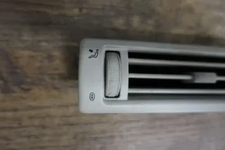 VW T4 Himmel Klimahimmel Luftdüse 7D3820951A - Bild 3