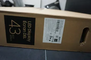 SAMSUNG QM43R Public Display LH43QMREPGCXEN Verpackung unbenutzt - Bild 4