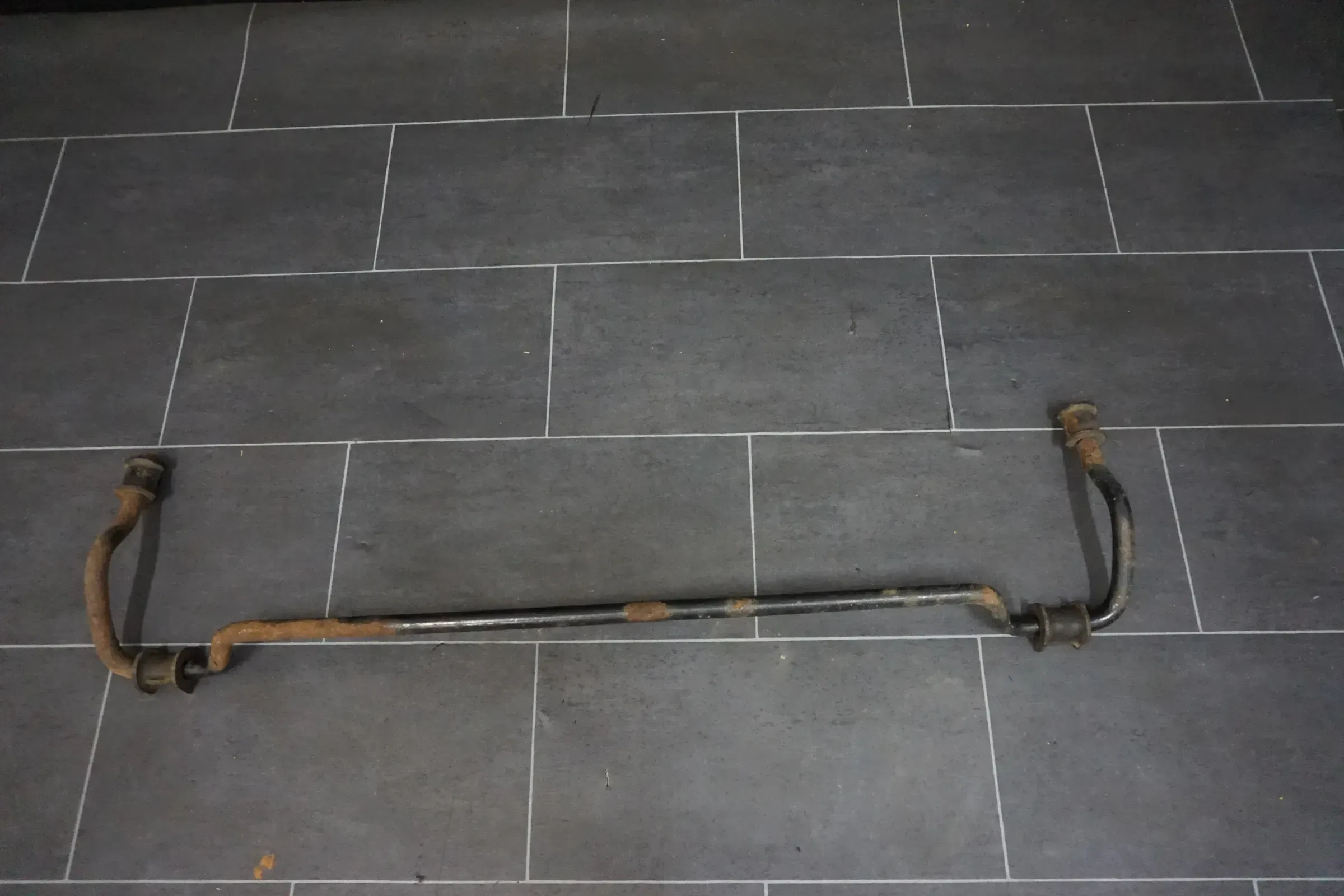 VW T6 7J 2.0 TDI Stabilisator Stabistange Stabi hinten 7H0511407A - Bild 1