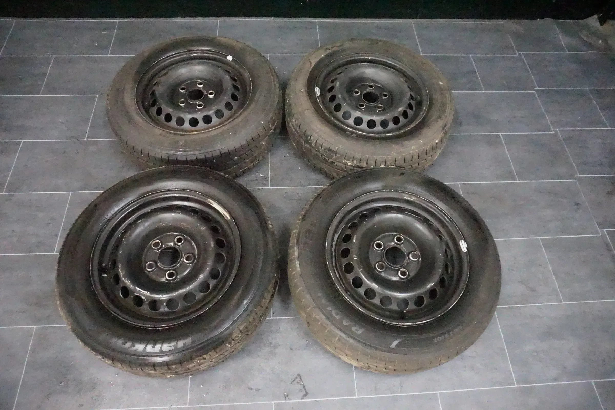 4x ORG VW T5 T6 Caravelle 16 Zoll Felgen Sommerreifen 215/65R16C Sommerräder TOP - Bild 1