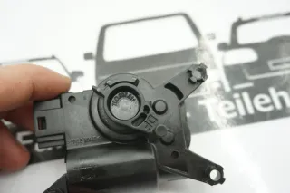 VW T5 Multivan Stellmotor Heizung Klima Lüftung links 7L0907511 Delphi - Bild 3
