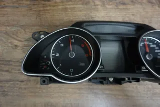 Audi A5 8T Coupe Kombiinstrument FIS Tacho Schalttafeleinsatz DIESEL 8T0920930D - Bild 4
