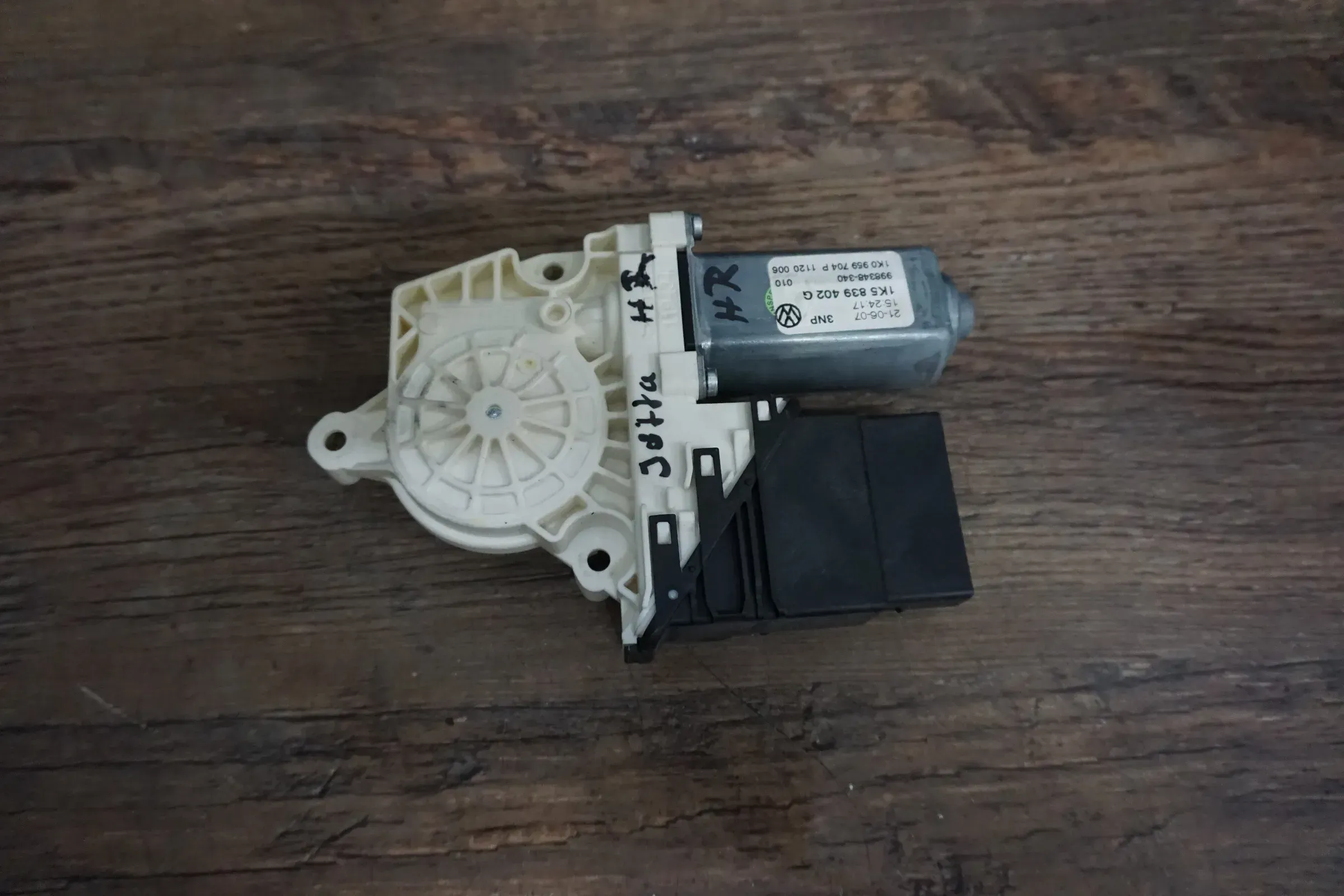 VW Golf 5 Jetta Fensterheber Motor Hinten Rechts 1K5839402G 1K0959704P - Bild 1