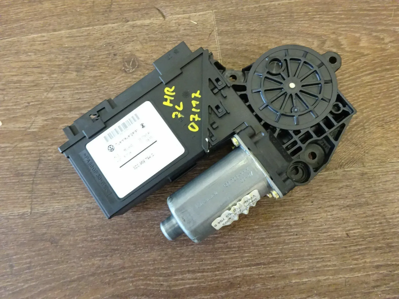 Original VW Touareg 7L Fensterhebermotor hinten rechts 3D0959794E 7L0959704 B - Bild 1