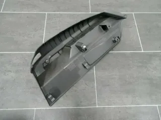 VW Scirocco 3 Verkleidung Auflage Hutablage Titanschwarz Rechts 1K8867762B - Bild 3