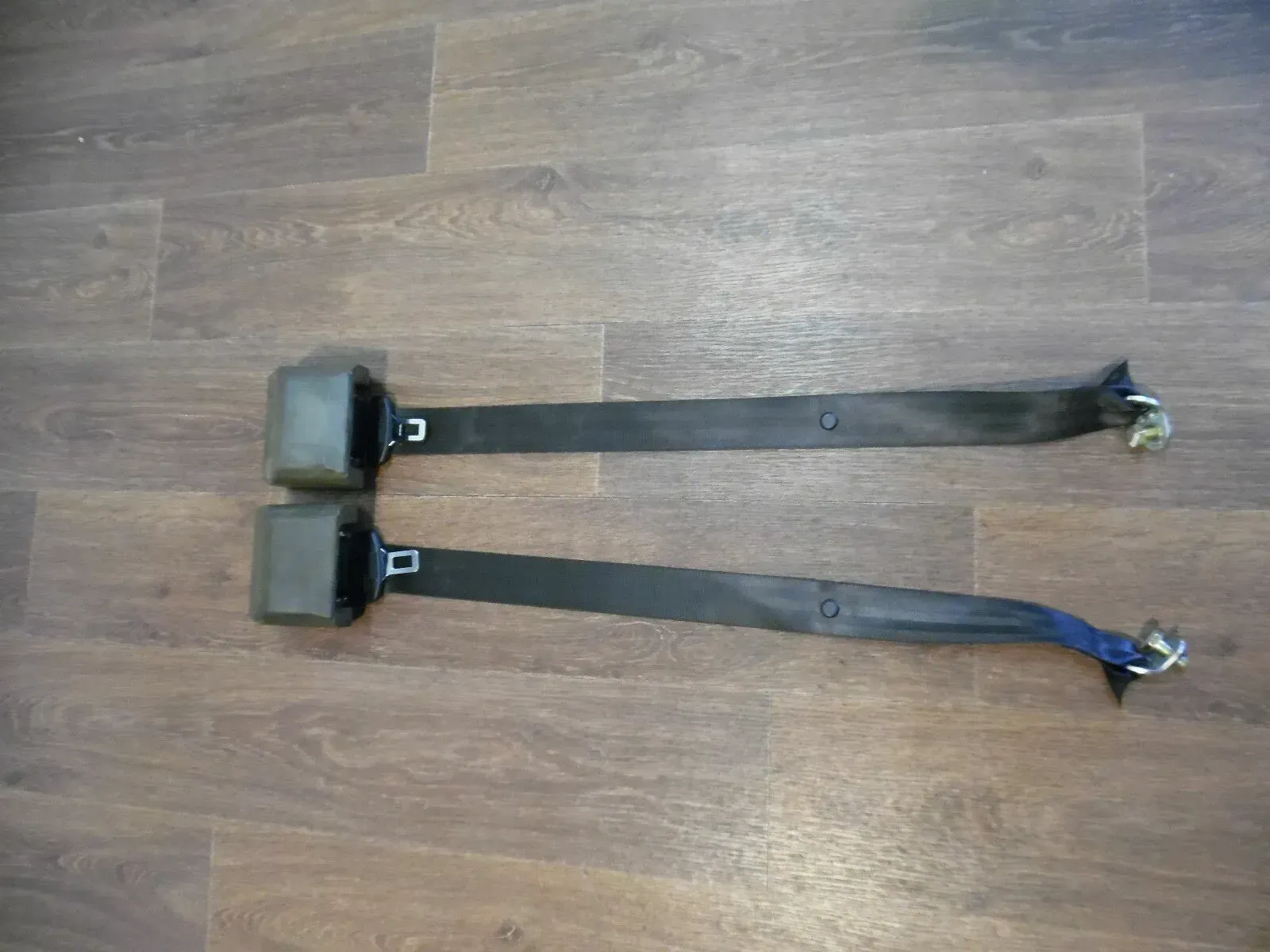 Sicherheitsgurt Gurte hinten rechts links schwarz Audi A4 Avant 8E B7 8E5857805D - Bild 1