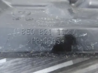 Audi A4 8E B6 B7 Abdeckung Schließbügel Kotflügel 8E0821112A Verkleidung rechts - Bild 3