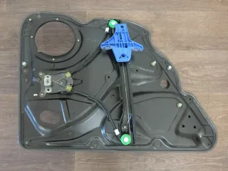 VW Passat 3C Türblech Fensterheber hinten rechts 3C4839756J - Bild 4