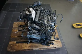 VW Passat B8 3G Touran 5T Tiguan AD Arteon Motor komplett Anbauteile DFH - Bild 3