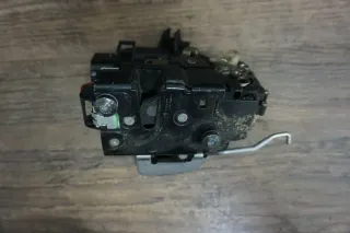 Audi A6 4B Avant Türschloss Schloss Tür vorne rechts VR 4B1837016G - Bild 2