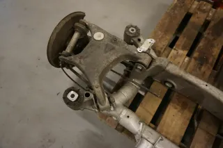 BMW 6er E63 E64 Hinterachsträger Achsträger Achse hinten Träger 6760021 6760022 - Bild 8