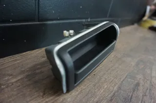 Original Betätigungshebel VW Transporter 7H0827186B Taster Öffner - Bild 2