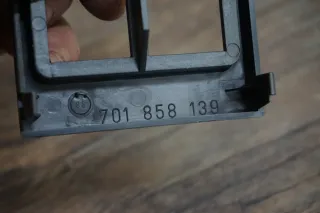 VW T4 Blende Rahmen Abdeckung Warnblinklichtschalter 701858139 - Bild 5