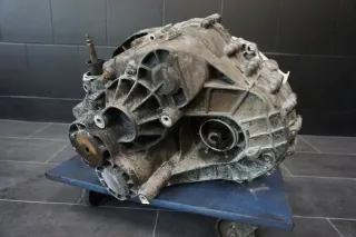 VW T5 2.5 TDi V 7H 4 Motion Getriebe 4WD KCM 0A5300011RX Schaltgetriebe 6 Gang - Bild 3
