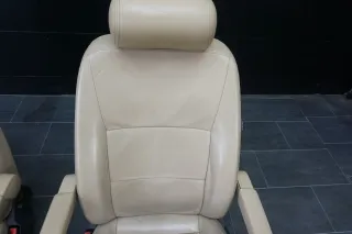 VW T5 T5.1 Multivan SITZ Sitze Pilotensitze vorne links rechts Leder Beige - Bild 3
