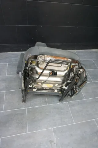 Fahrersitz vorne links Sitz def Ford Transit Custom 300 18.1922.067 2016 Schwarz - Bild 8