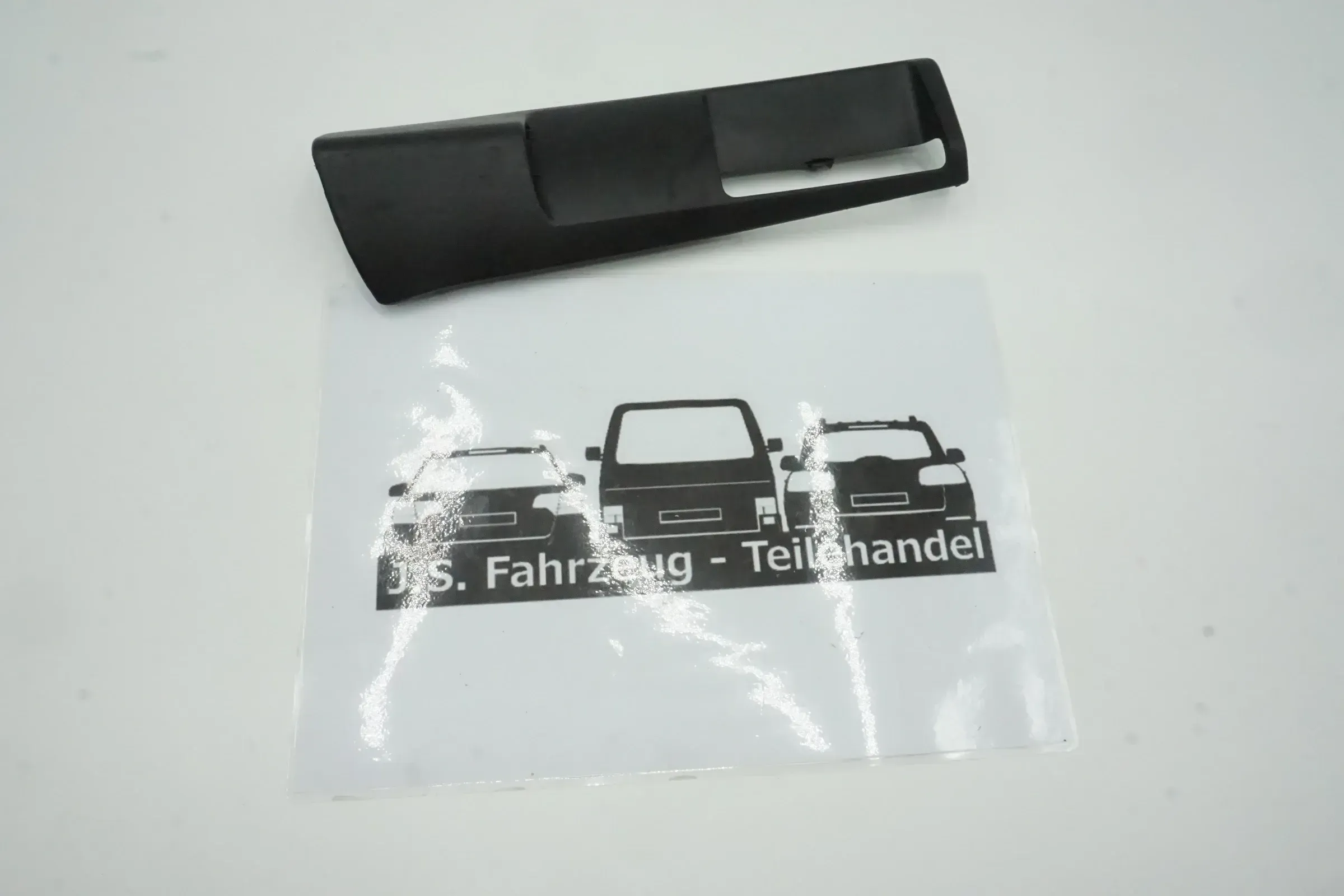 Blende Innen für Türgriff Schiebetür Rechts VW T5 7E 09-15 Kasten 7H0843188 - Bild 1