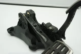 VW Polo VI AW 2Q1723503 Gaspedal Fahrpedal Pedal - Bild 2