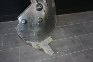 BMW M4 G82 G83 2020 Radlaufschale Radhausverkleidung vorne 8070522 - Bild 3