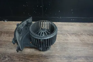 VW Transporter T5 Lüfter Lüftermotor Motor Heizung Innen 7H1819021A 7E1819021B - Bild 1